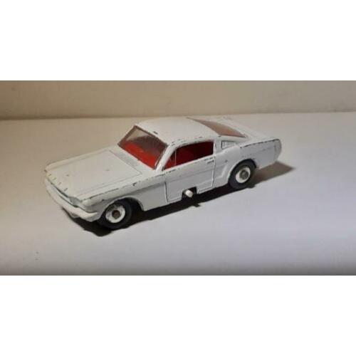Matchbox Series Mustang.