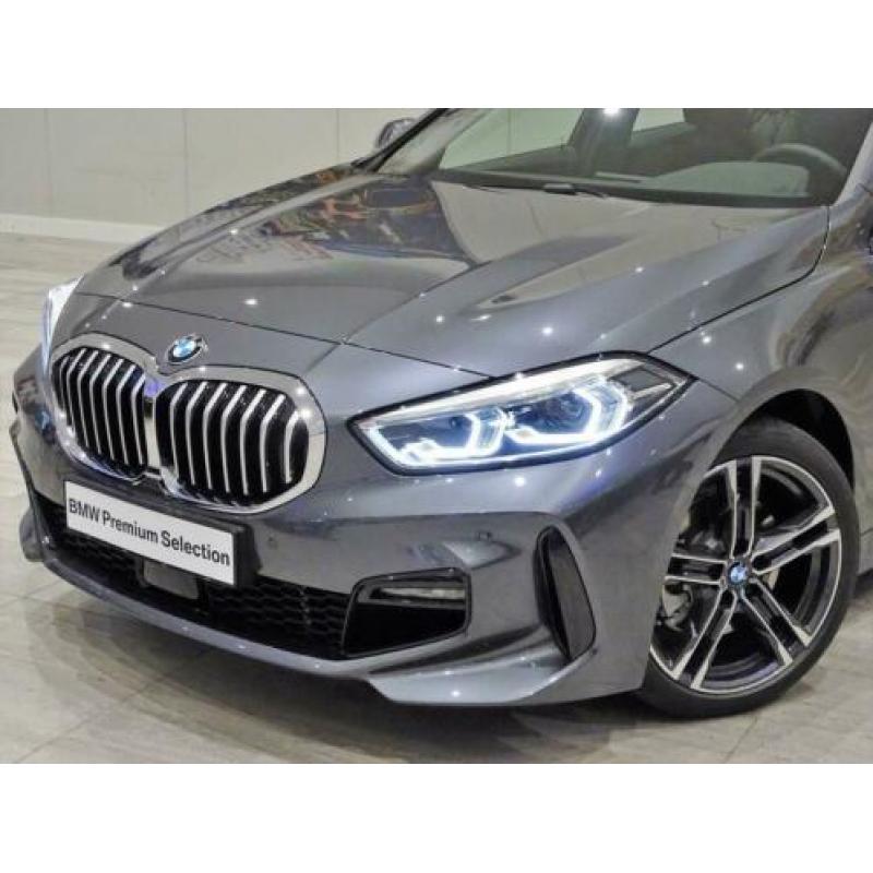 BMW 1 Serie 118i Executive M Sport Pakket Automaat 5 deurs /