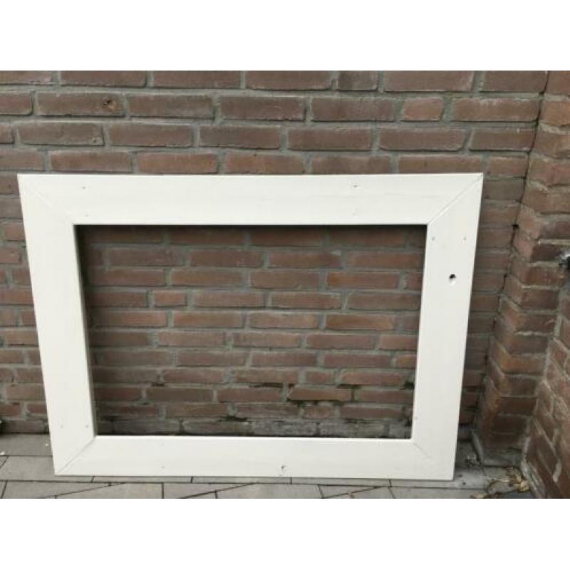 Houten fotoframe en wegwijzers/pijlen
