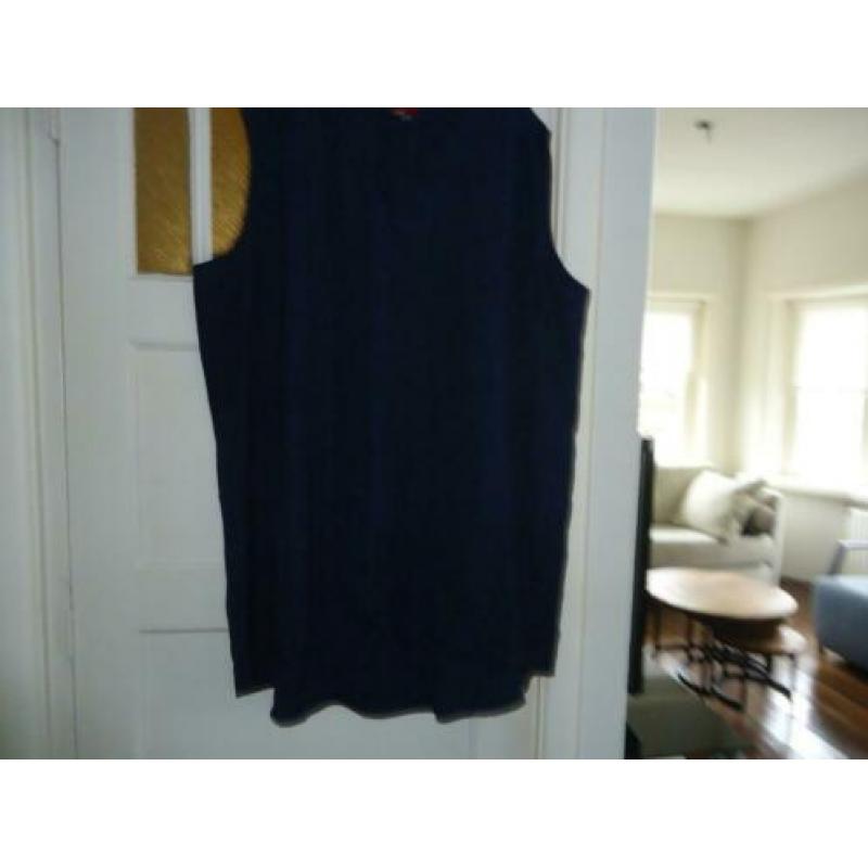 hele mooie tuniek /jurk merk X TWO RED maat 56/58