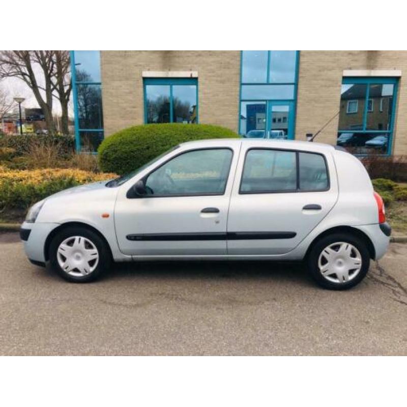 Renault Clio 1.4-16V Expression AUTOMAAT/DEURVERG/ELEK.RAMEN