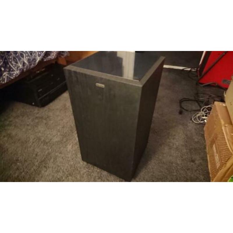 Boston PV 400. Actieve subwoofer