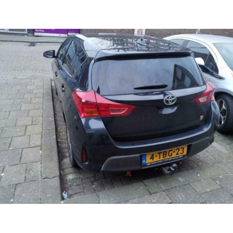 Toyota Auris 1.8 Hybrid 73KW 5D 2014 zwart