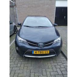 Toyota Auris 1.8 Hybrid 73KW 5D 2014 zwart
