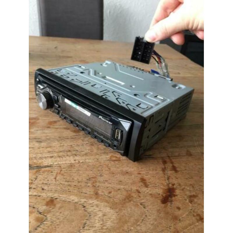 Pioneer autoradio te koop