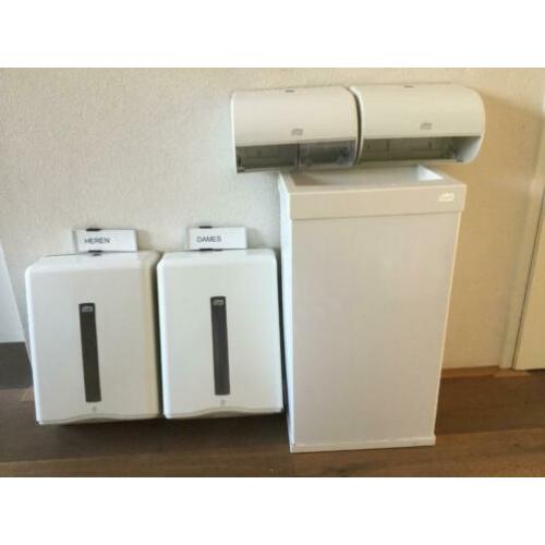 Tork handdoek dispensers, wc rol dispensers, afvalbak 50 L