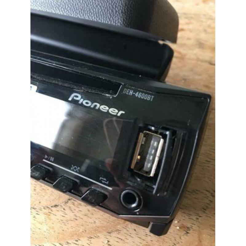 Pioneer autoradio te koop