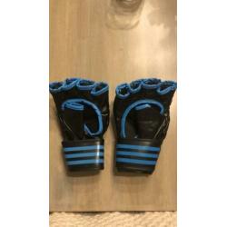 MMA boxing gloves adidas / bokshandschoenen