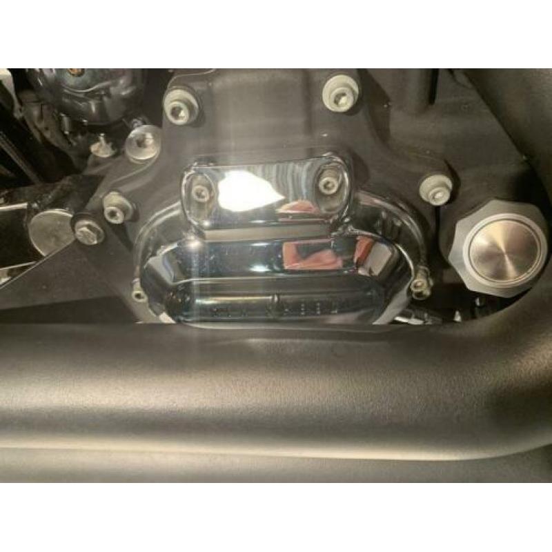 HARLEY-DAVIDSON STREET BOB FXDB (bj 2007)