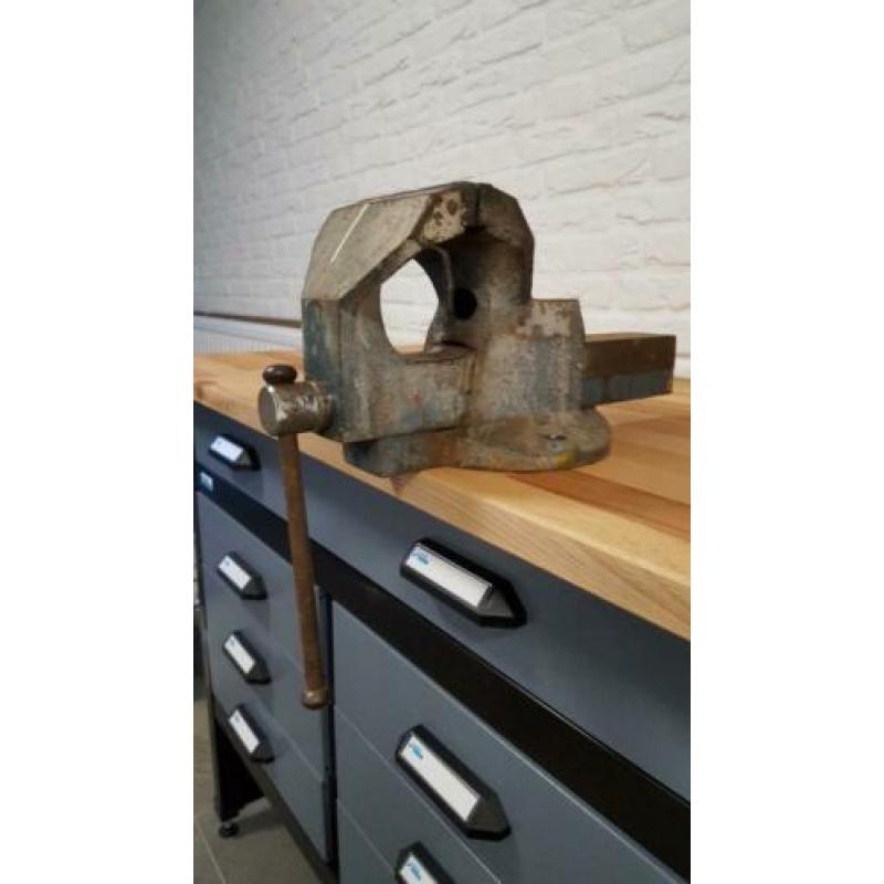 Bankschroef professioneel 130 mm
