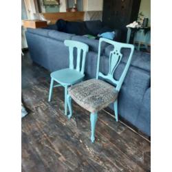 Schuuropruiming. Eetkamer stoelen 16 stuks. Alles in een koo