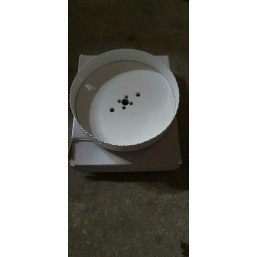Bosch bi metal 210 mm nieuw