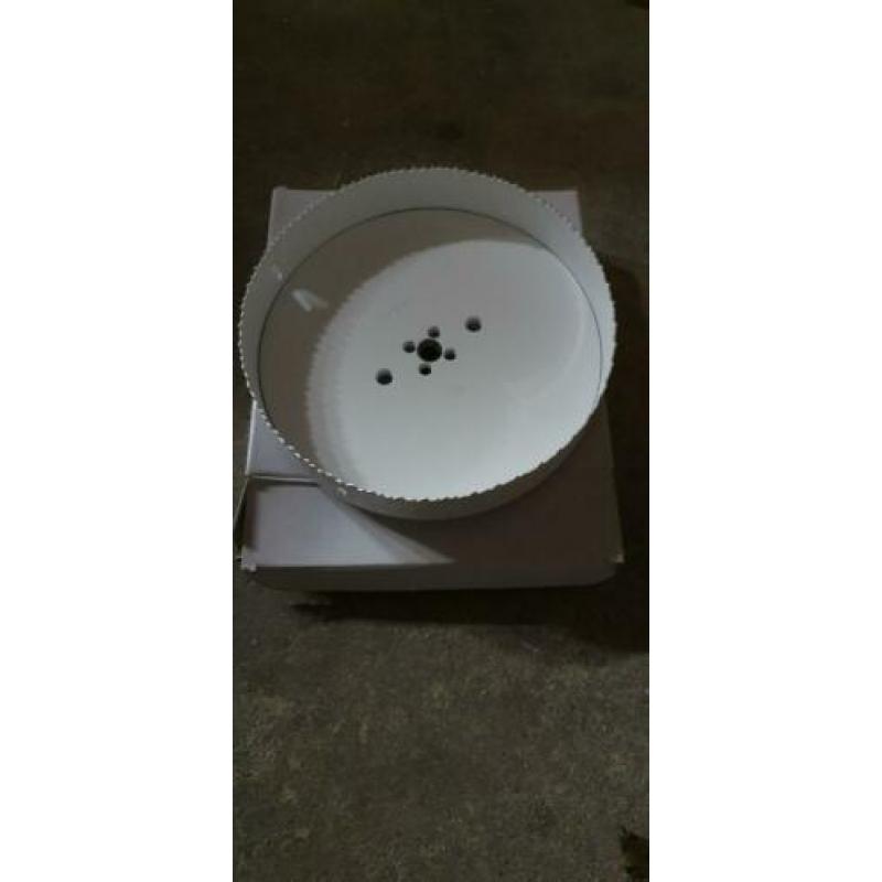 Bosch bi metal 210 mm nieuw
