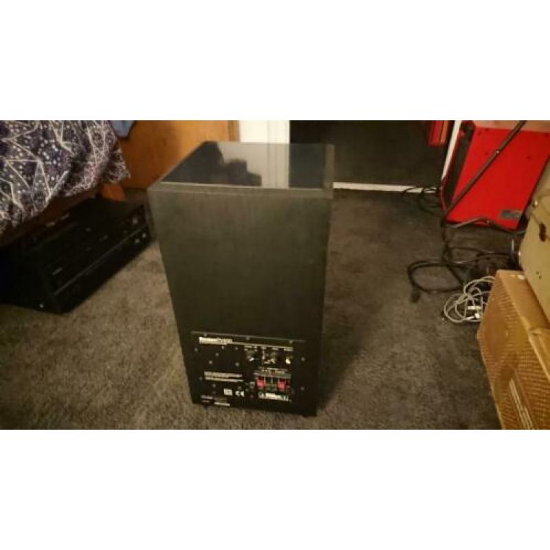 Boston PV 400. Actieve subwoofer