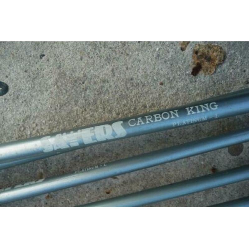 diverse golf sticks golfsticks