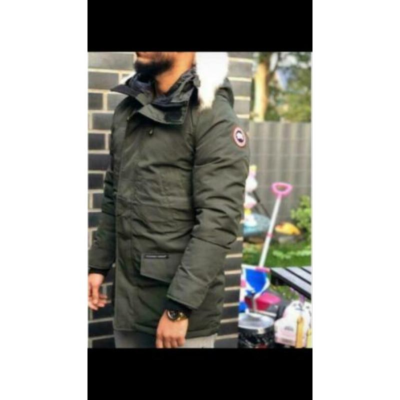 Partij Stone Island Kenzo Dsquared Moncler Philipp Plein