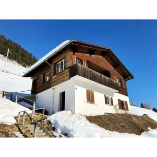 SEDRUN chalet met garage + goede ov-verbinding 685000,-CHF