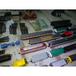 Complete treinbaan, diverse merken - leuke set!