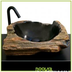 wasbakken van versteend hout / steen DESIGN uit Bali UNIEK
