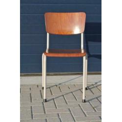 industrieel stoelen oude industriele fabriek horeca school