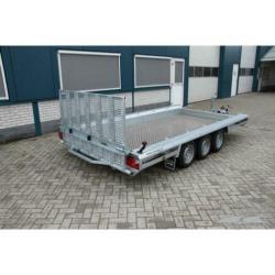Hulco tridemas machinetransporter / transportaanhangwagen