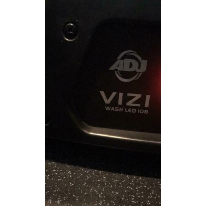 Moving head ADJ vizi wash led 108