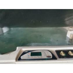 Sundance jaccuzie 2.20 x 2.20 500 euro