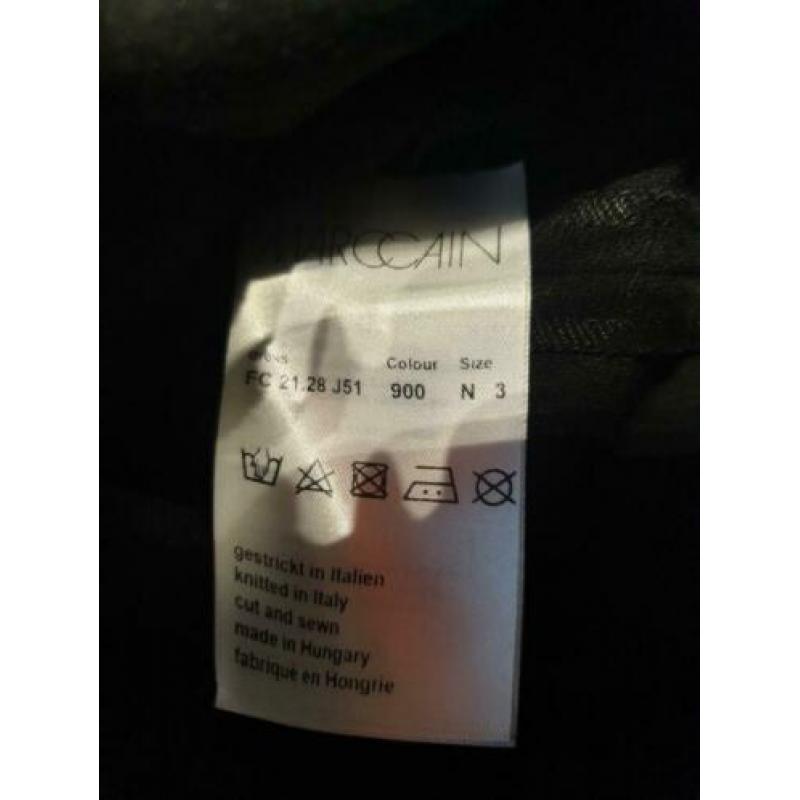 MARCCAIN jurk. Nieuw. N3. Zwart.