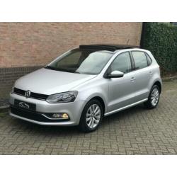 Volkswagen Polo 1.2 TSI Comfortline Business R Pano/Navi/DSG