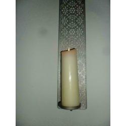 wand /kaarsenhouder + zilver kandelaar