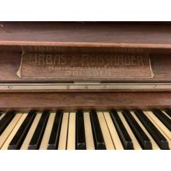 Urbas & Reisshauer Piano
