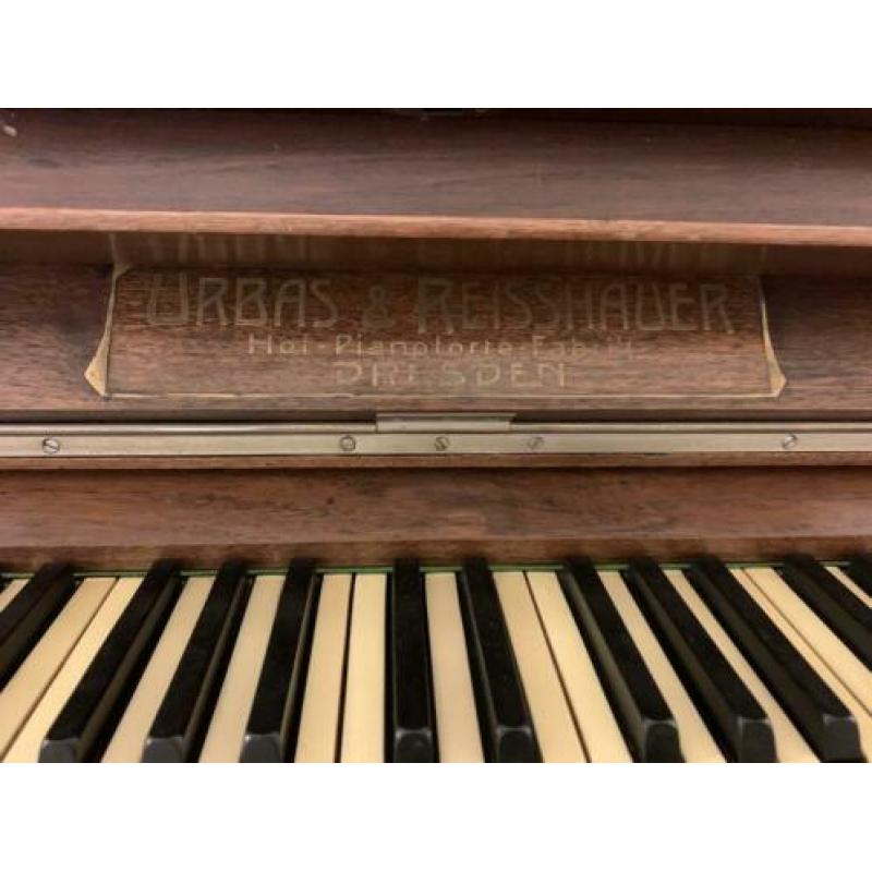 Urbas & Reisshauer Piano