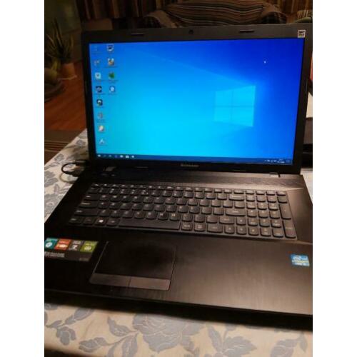Lenovo G700 17 inch laptop - core i5 - 4 Gb ram - 500 Gb HDD
