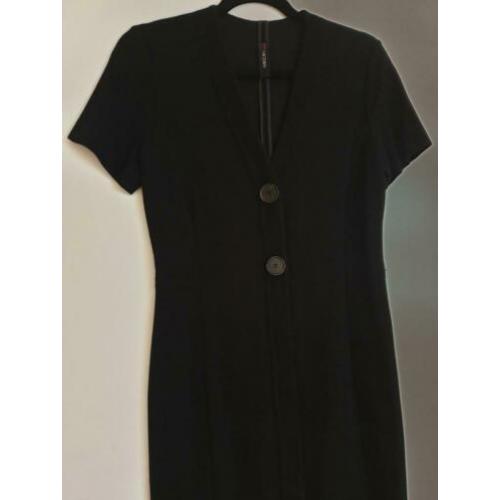MARCCAIN jurk. Nieuw. N3. Zwart.