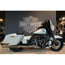 Harley-Davidson FLHXSE CVO Street Glide (bj 2020)
