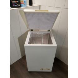 Nette Caravelle vrieskist 55cm breed 85cm hoog