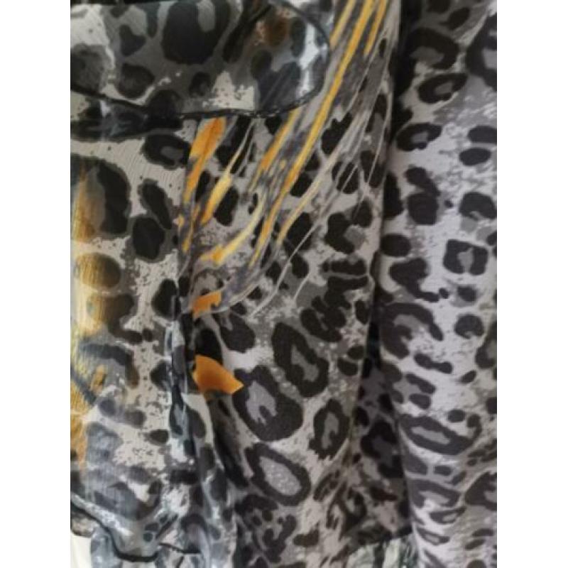 Dolce Vita mooi apart jasje met panterprint mt 42 ZGAN