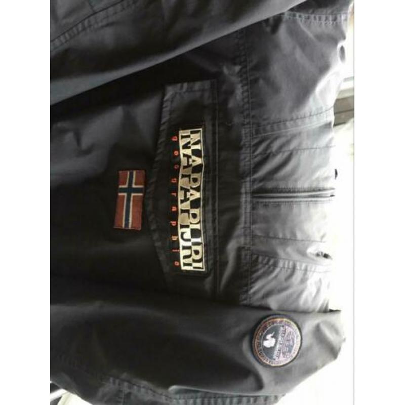 Nette Napapijri jas M kleur zwart