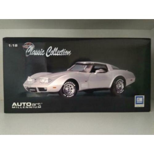 chevrolet corvette 1978autoart 1:18 classic collection nieuw