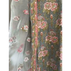 Nieuw dames Indiase salwar kameez L maat