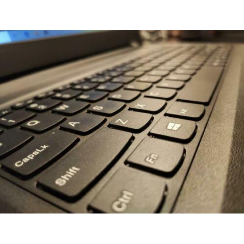 Lenovo IdeaPad i3 (6th gen)/4gb/ssd 2017