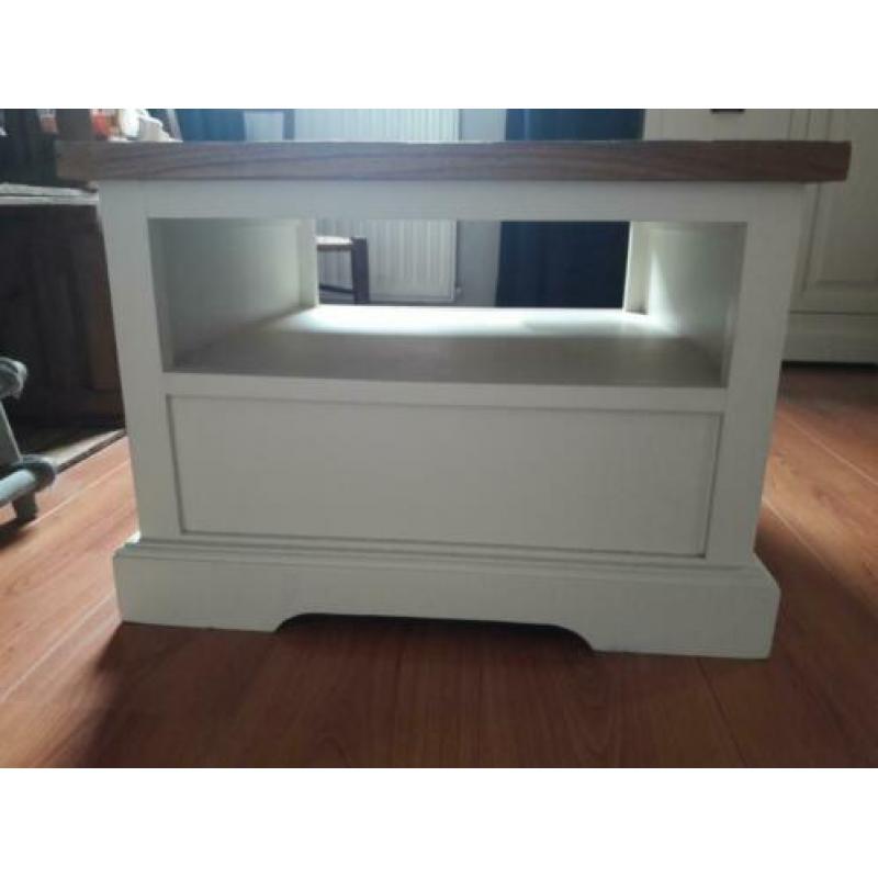 Hoektafel Lakewood Den Bommel