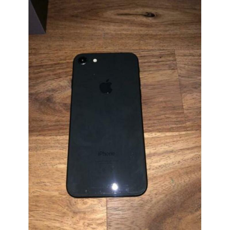 iPhone 8 64gb