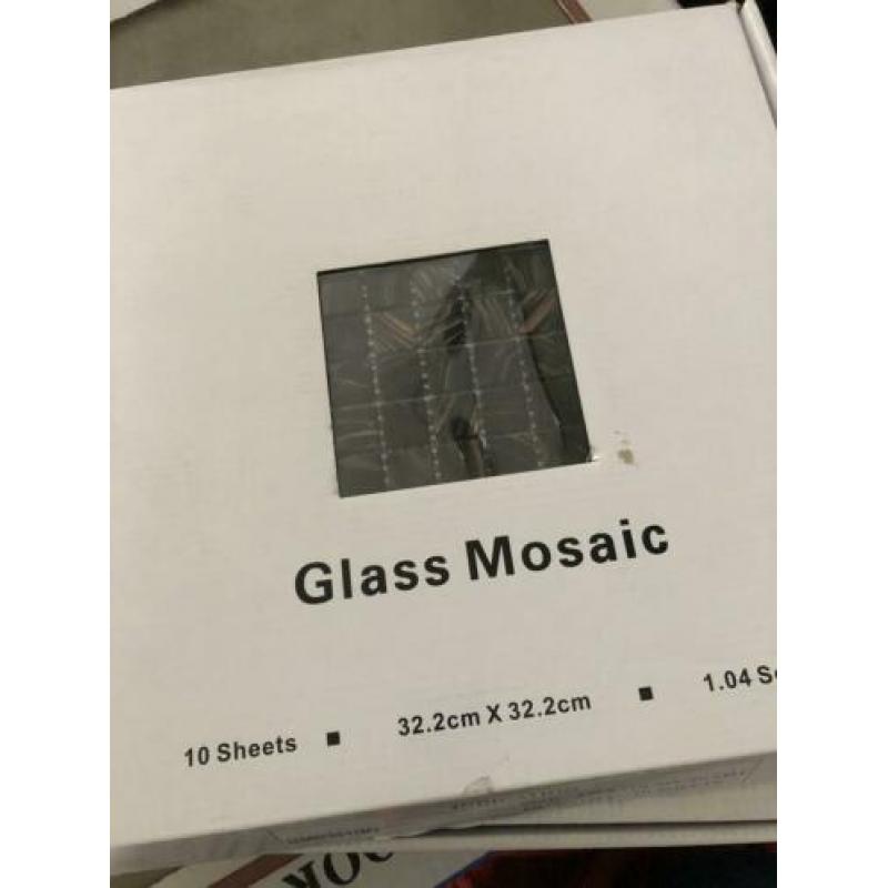 Gloednieuwe glas Mozaïektegels 2,07m2 =direct afhalen