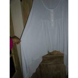 S2) bagoes maat 6 (58/60) wit tuniek oksel tot oksel 73 veel