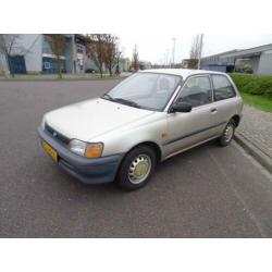 Toyota Starlet 1.3i (bj 1993)