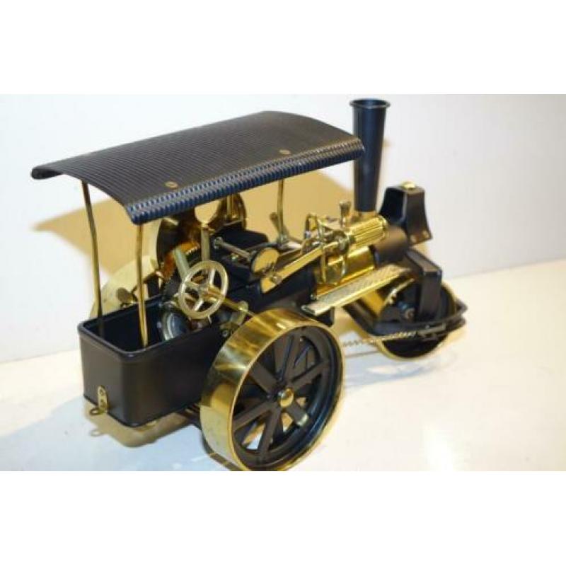 Stoomwals stoommachine pracht exemplaar ongebruikt.