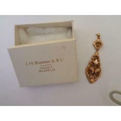 Mutsebel hanger/ Antiek goud
