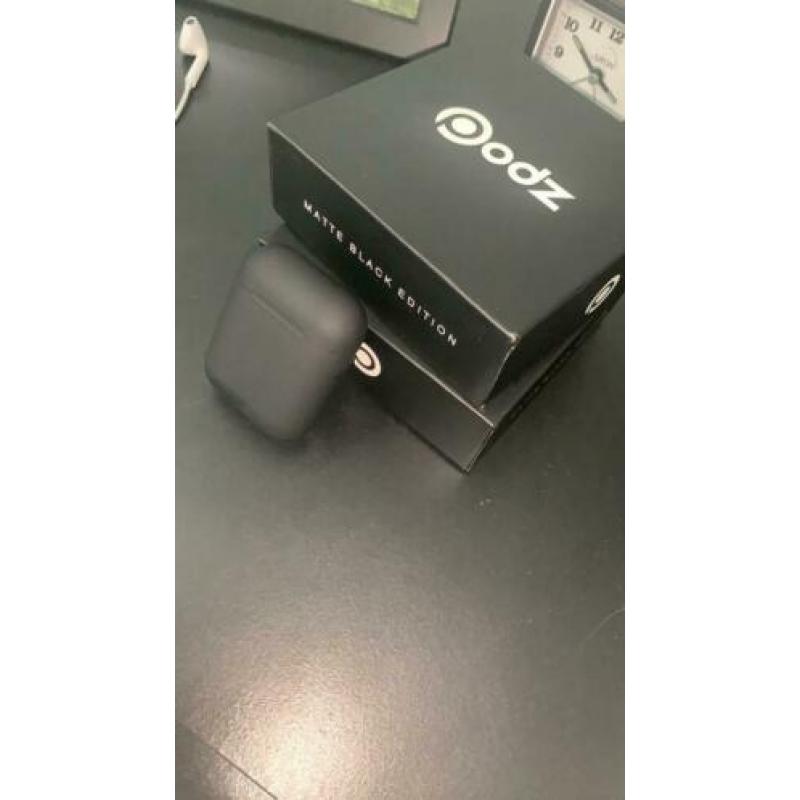 Airpods ( Draadloze Oordopjes ) MAT ZWART!