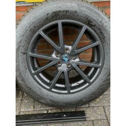 17” Volvo XC60 XC90 set Hankook 235/65R17 TPMS